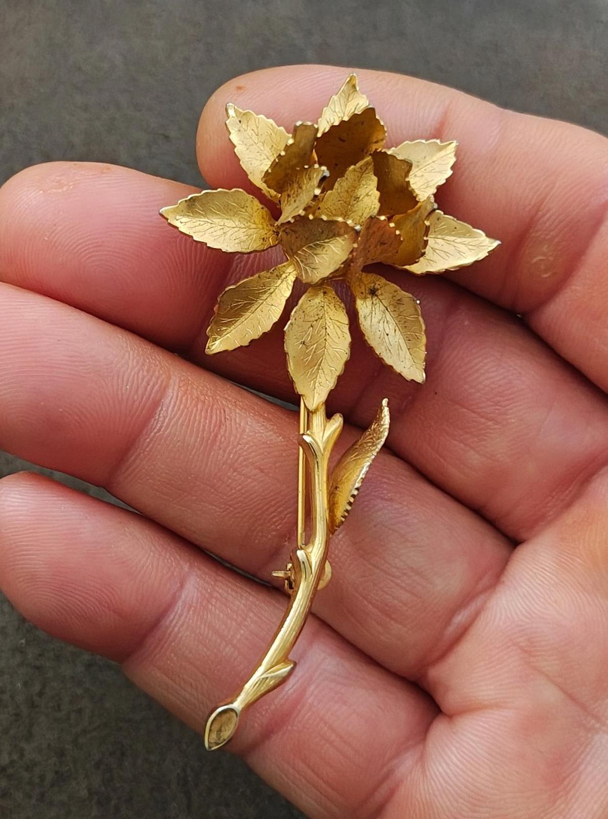1970s Gold Tone Textured Rose Brooch Pin