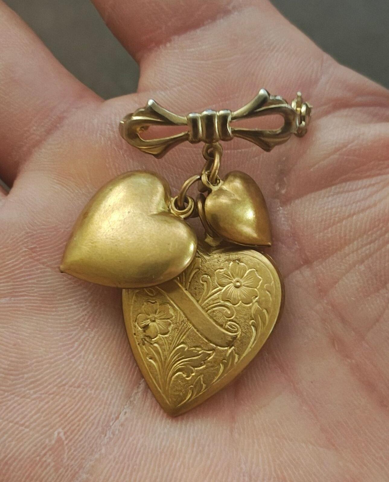 1980s Gold Tone Three Heart With Bow Dangle Brooch