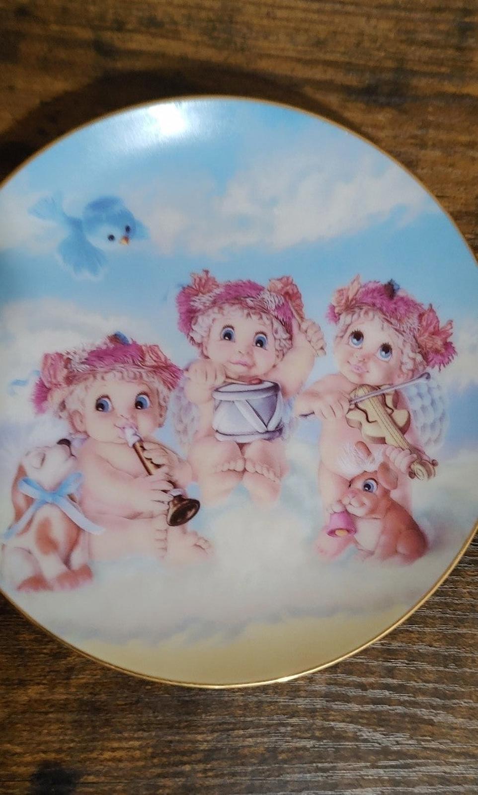 Set Of 3- 1990's Hamilton Dreamsicles Plates