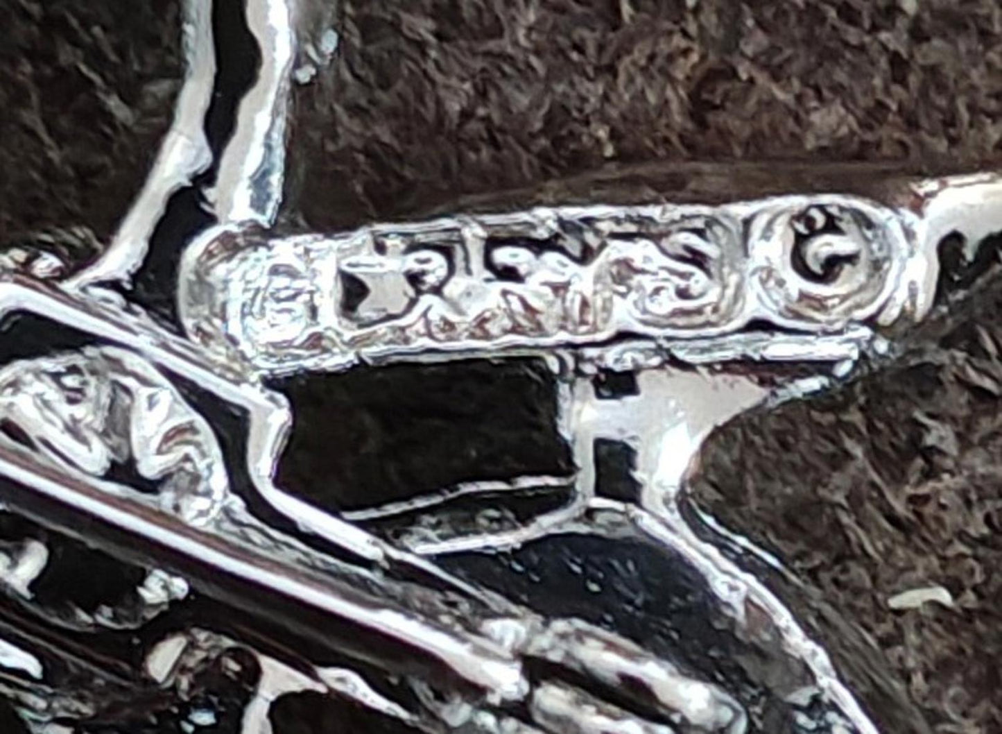 1970s Vintage Signed Gerry's Silver Tone Bow Shaped Brooch Pin