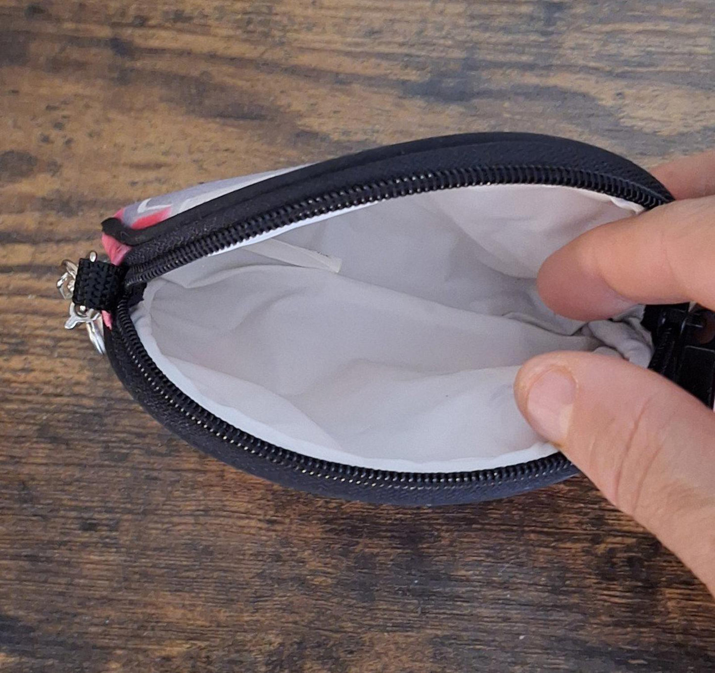 2002 Betty Boop Riding Her Motorcycle Wallet Coin Purse Cosmetic Bag