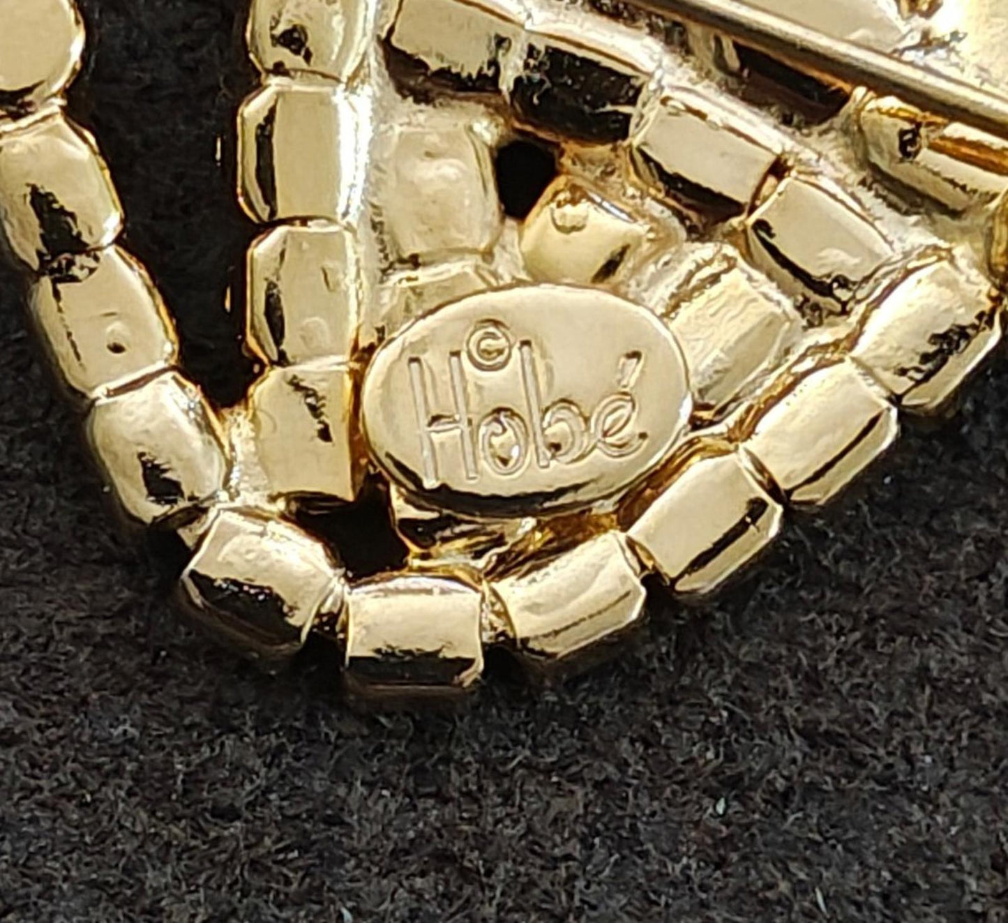 1960s Signed Hobe Gold Tone With Sparkling Austrian Rhinestones Santa Brooch