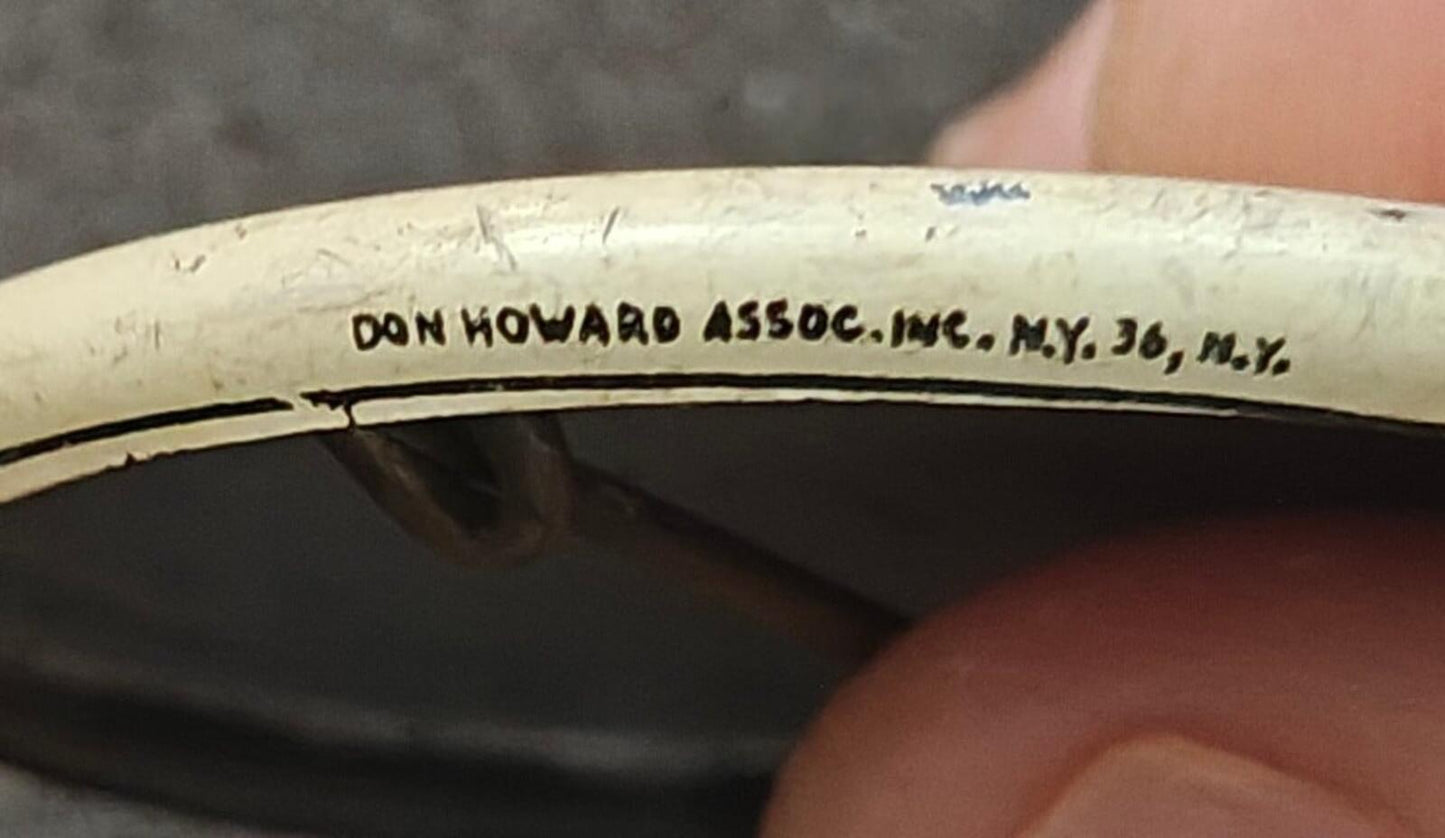 1970s I'm Irresistible" Don Howard Association NY Pin