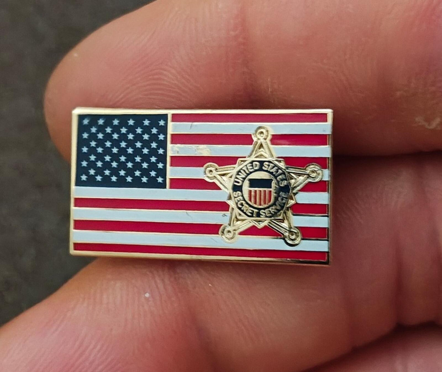 Vintage United States Secret Service (USSS) Featuring The American Flag Pin