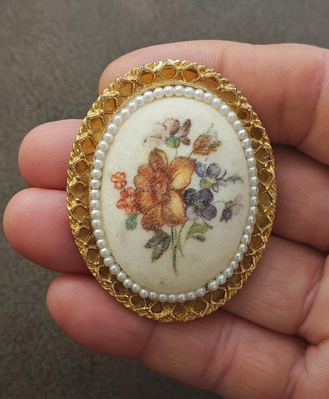 1960s Gold Tone Oval Ornate Floral Print On Ceramic Disc With Faux Pearls Brooch