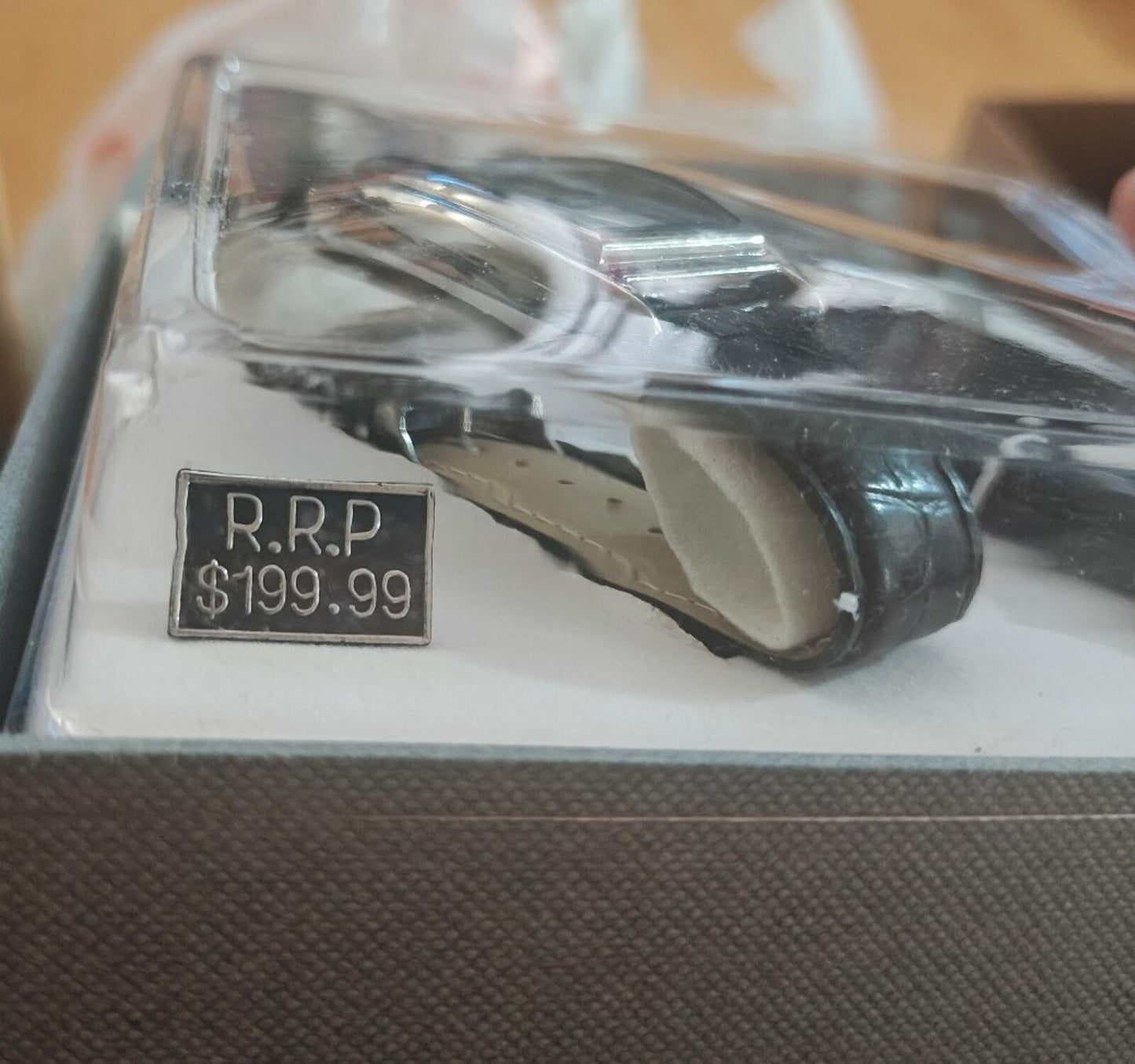 1990s Anriya Milan Men's Gift Set-Rectangular Watch, Pen, Cardholder NOS