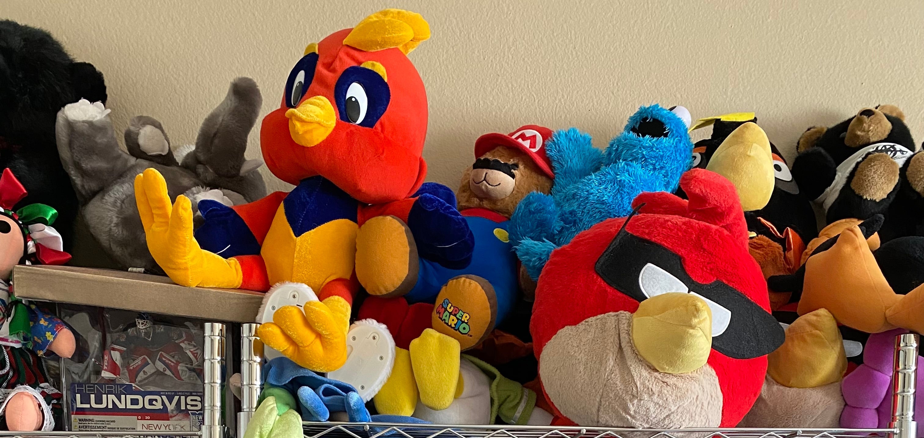Plushes and Dolls - Trinketmania-LV