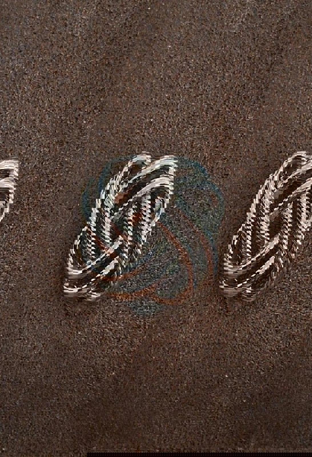 Silver Tone Love Knot Signed Lieba Scarf Clip