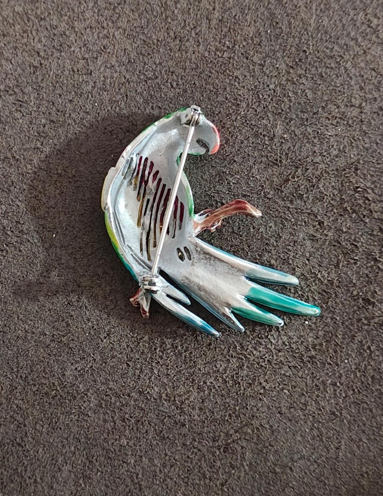 1980s Vintage Hand-Painted Enamel Parrot Sitting On Branch Silver Tone Brooch