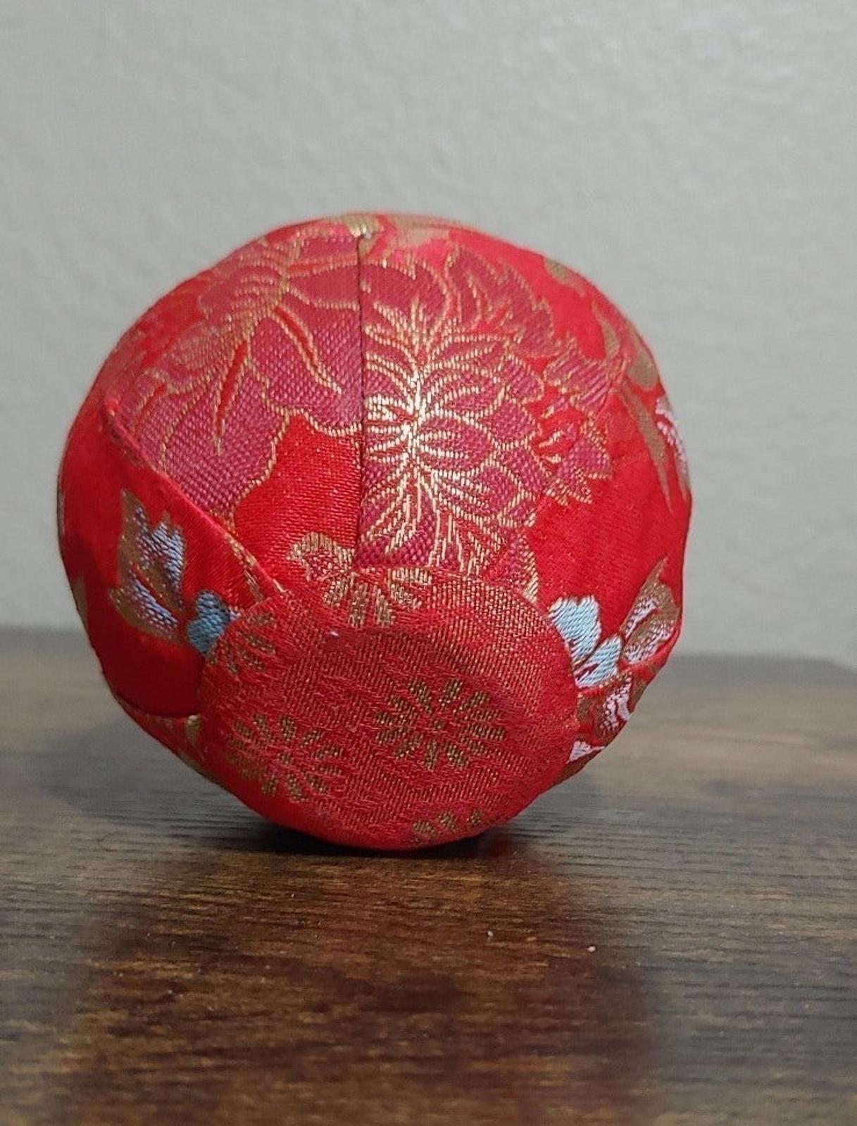 1980's Vintage Japanese Traditional Hime Daruma Doll
