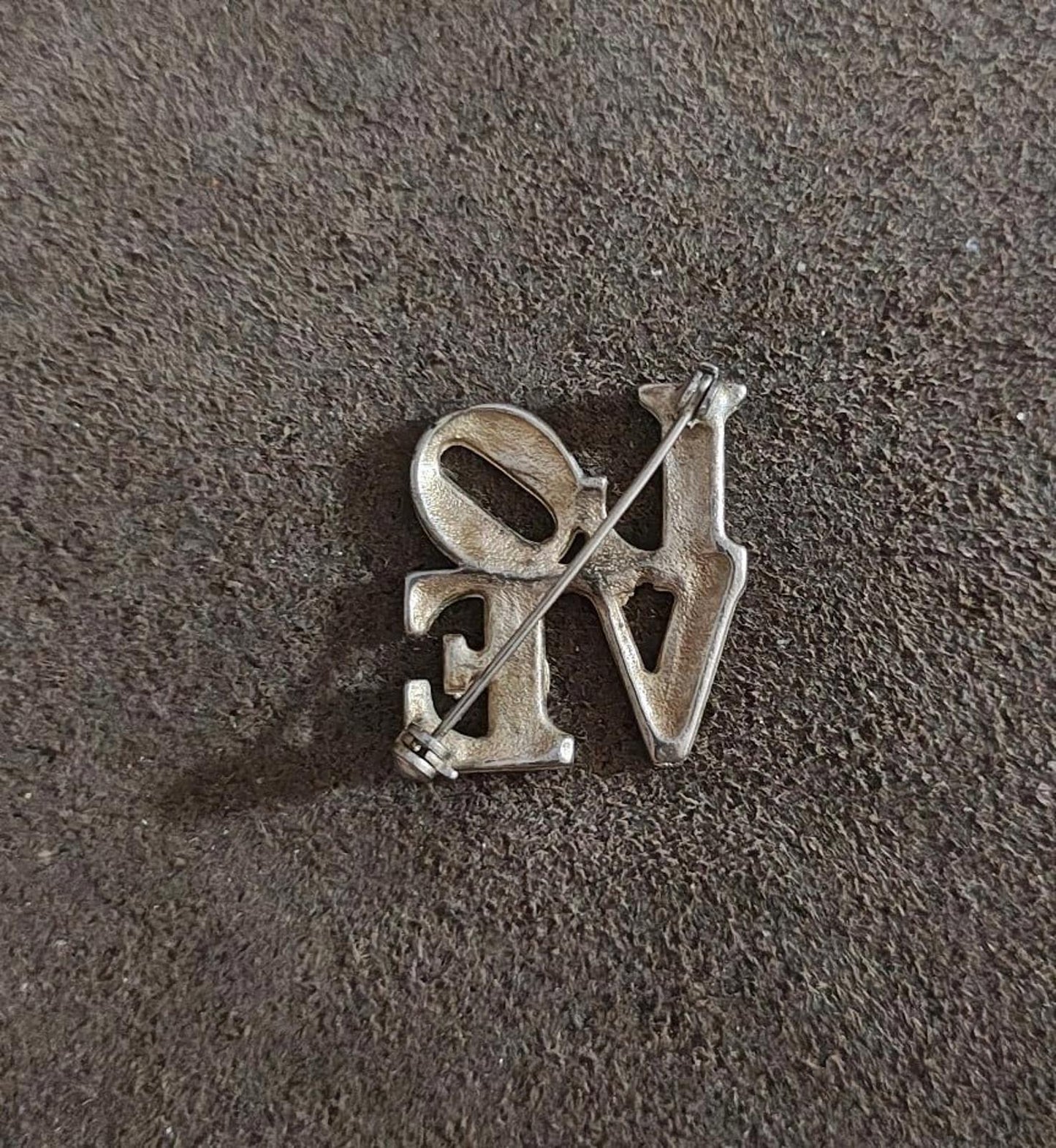 1970'ss Silver Tone Love Pin Brooch