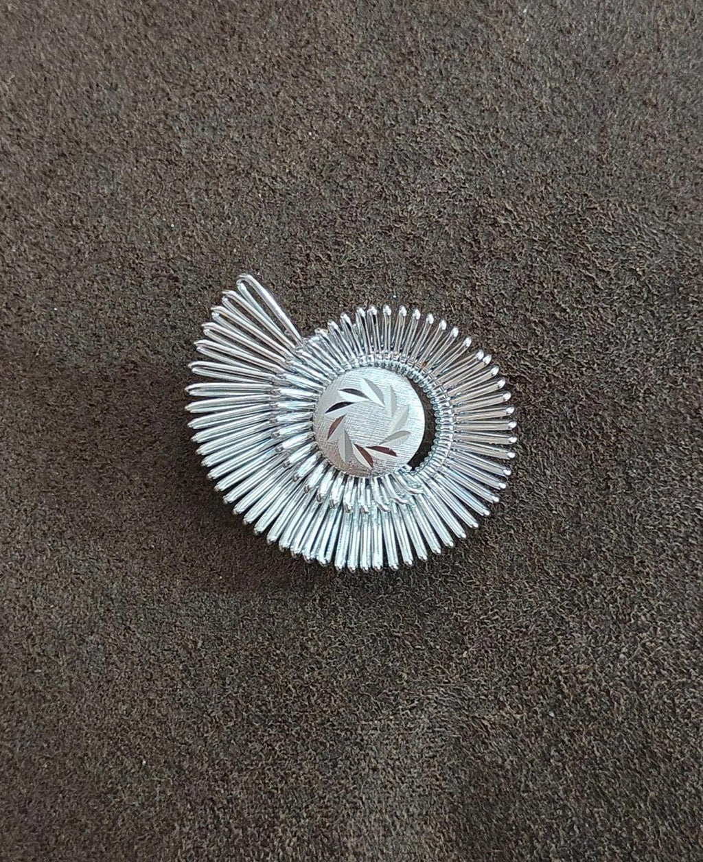 1960's Silver Tone Spiral Scarf Clip