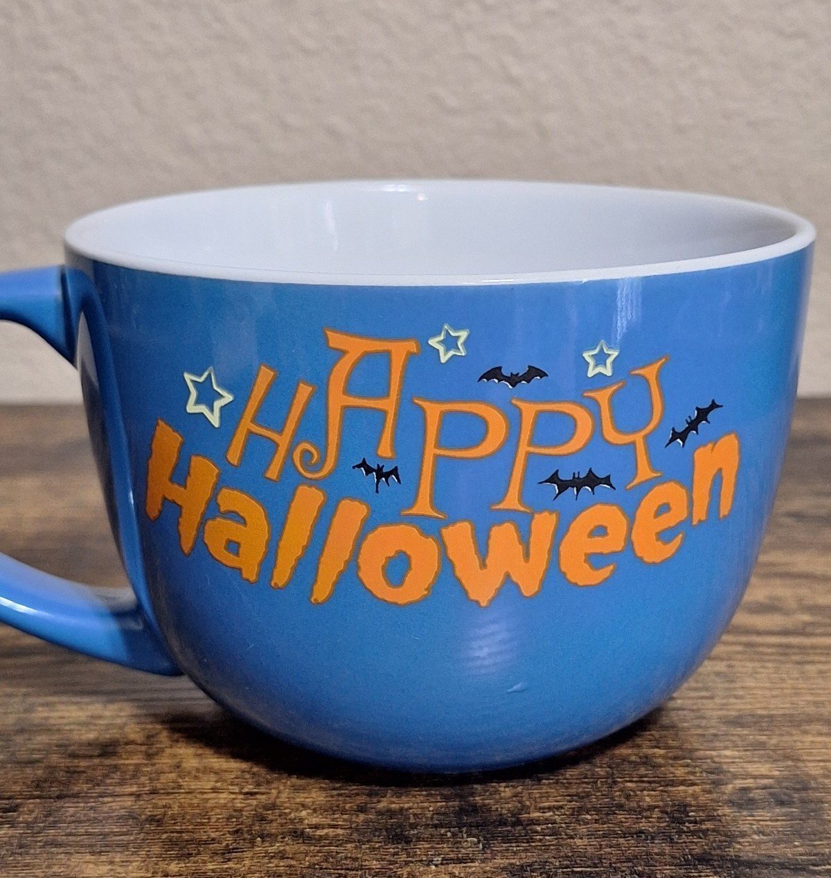 Colorful Snoopy/Peanuts Happy Halloween  Large Blue 24 oz Ceramic Soup Bowl/Mug