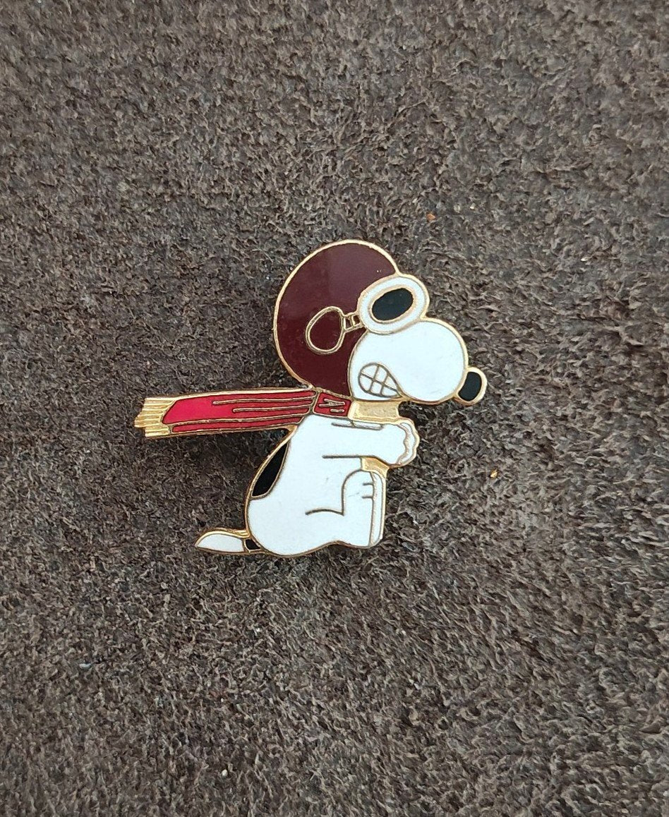 1970s Peanuts Snoopy "WWI Flying Ace" Gold Tone Enamel Pin.