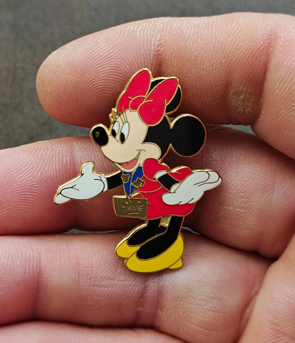2001 Retired Minnie Mouse Trading Starter Set Gold Tone Enamel Pin