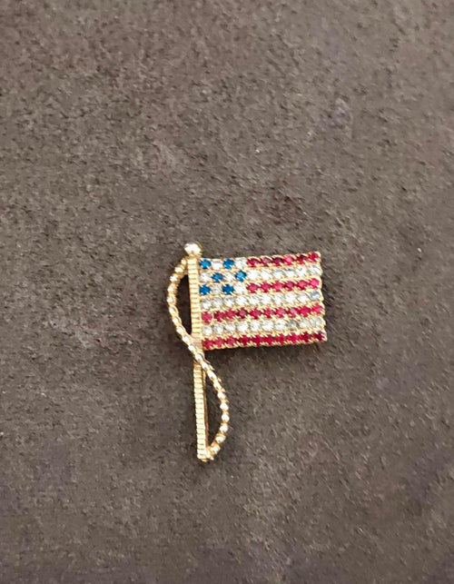 Gold-tone American flag rhinestone pin brooch, small side view
