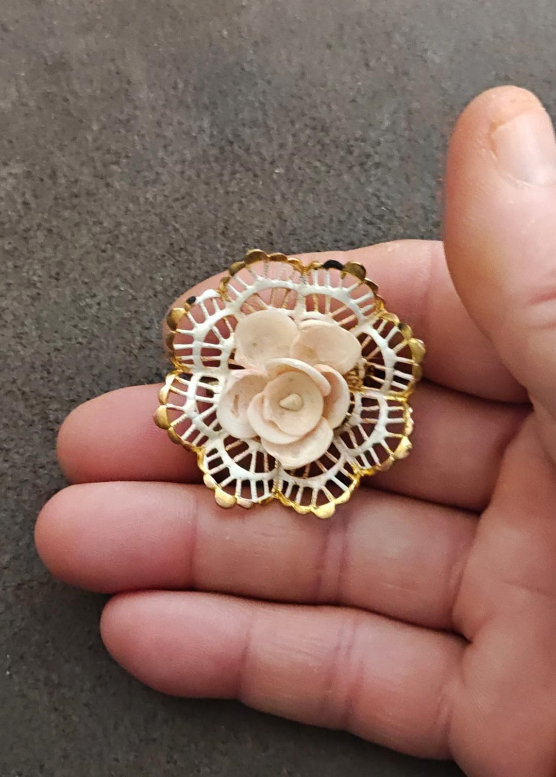 1960s Gold Tone Filigree Pink Rose Brooch