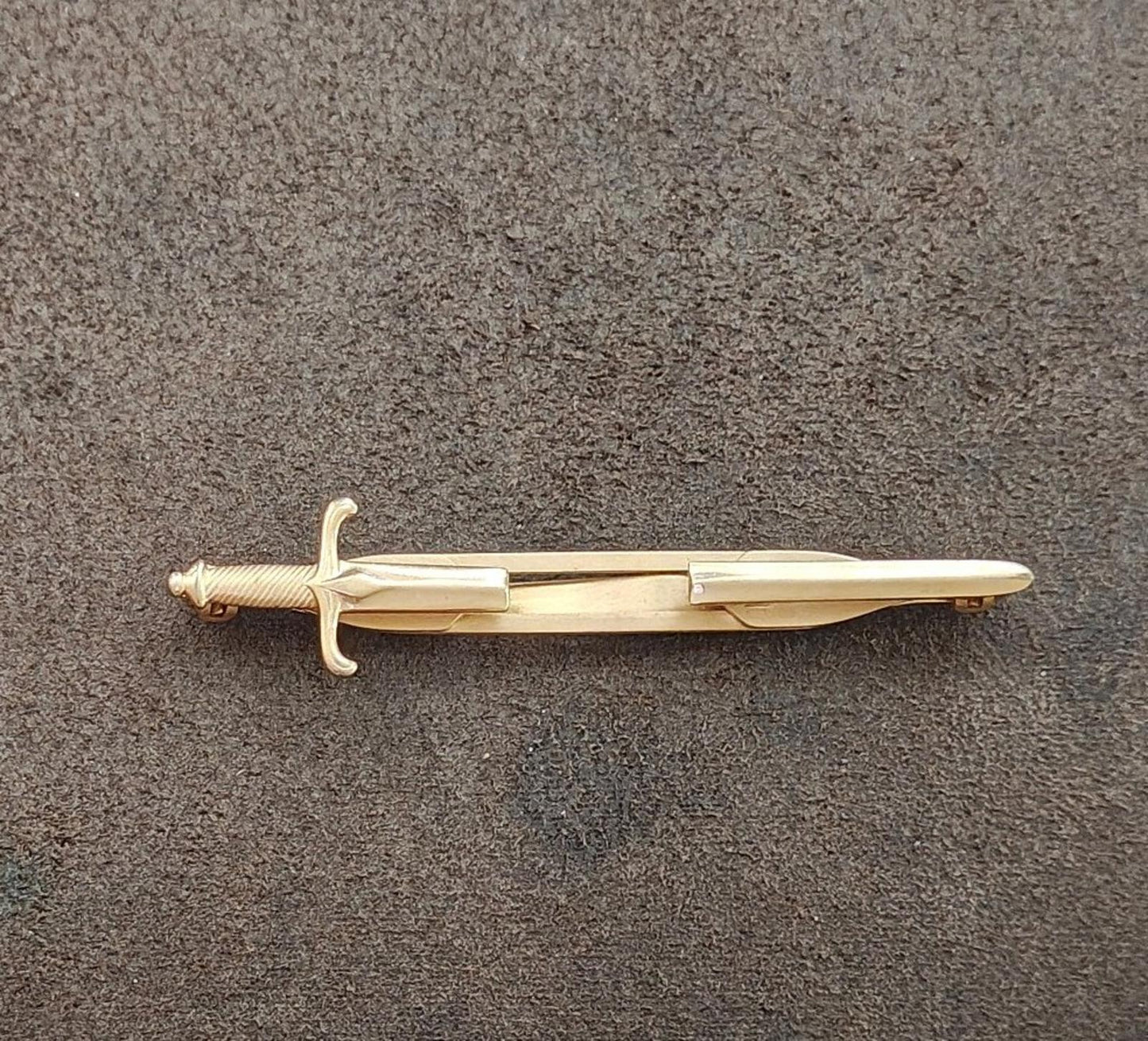 1940s/50s Gold Tone Anson Sword Tie Clip