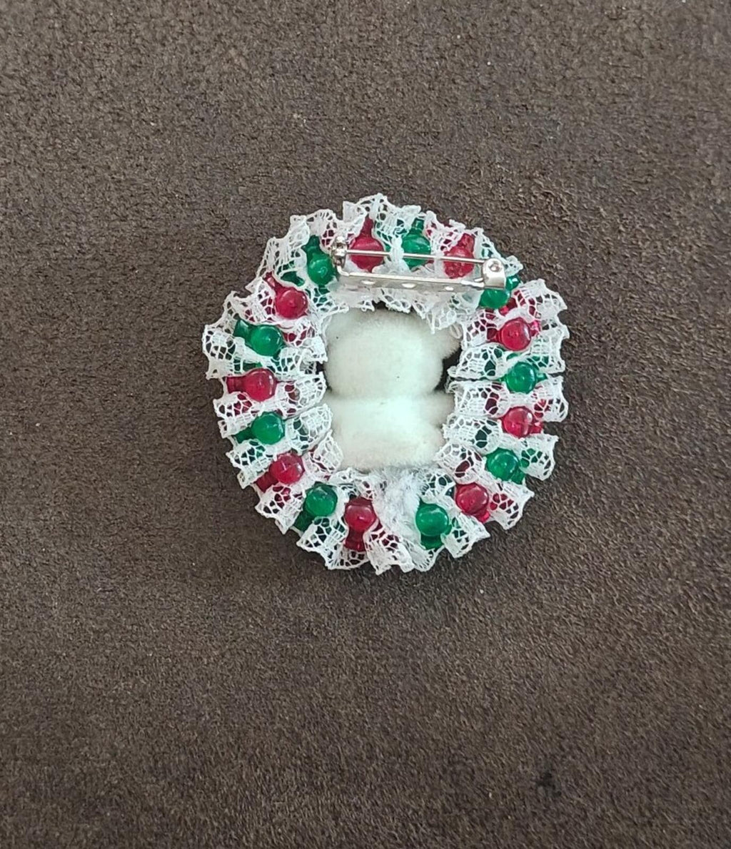 1980s Handmade Christmas Teddy Bear Holiday Wreath Brooch