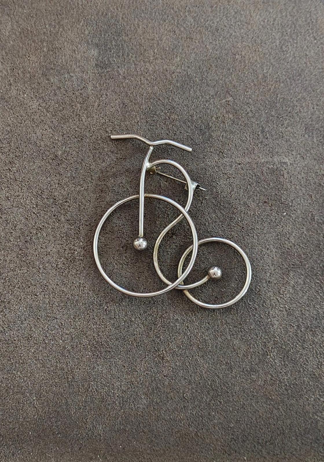 1980's Silver Tone Bicycle Brooch Pin