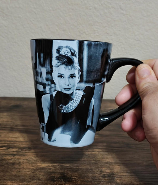 2010 Vandor Paramount Pictures Audrey Hepburn Breakfast at Tiffany's Black Mug