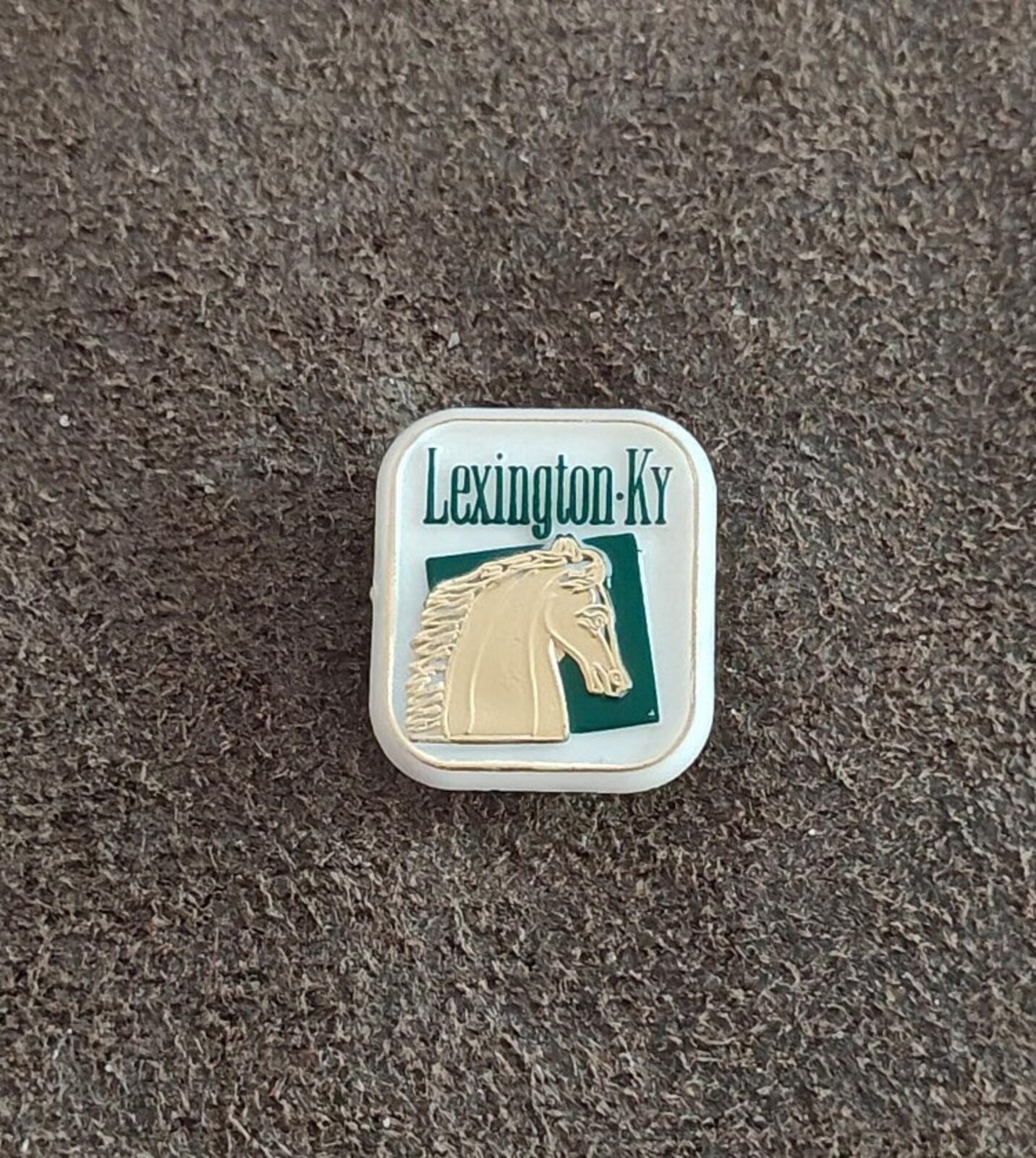 1970s/80s Lexington, Kentucky Travel Plastic Souvenir Pin