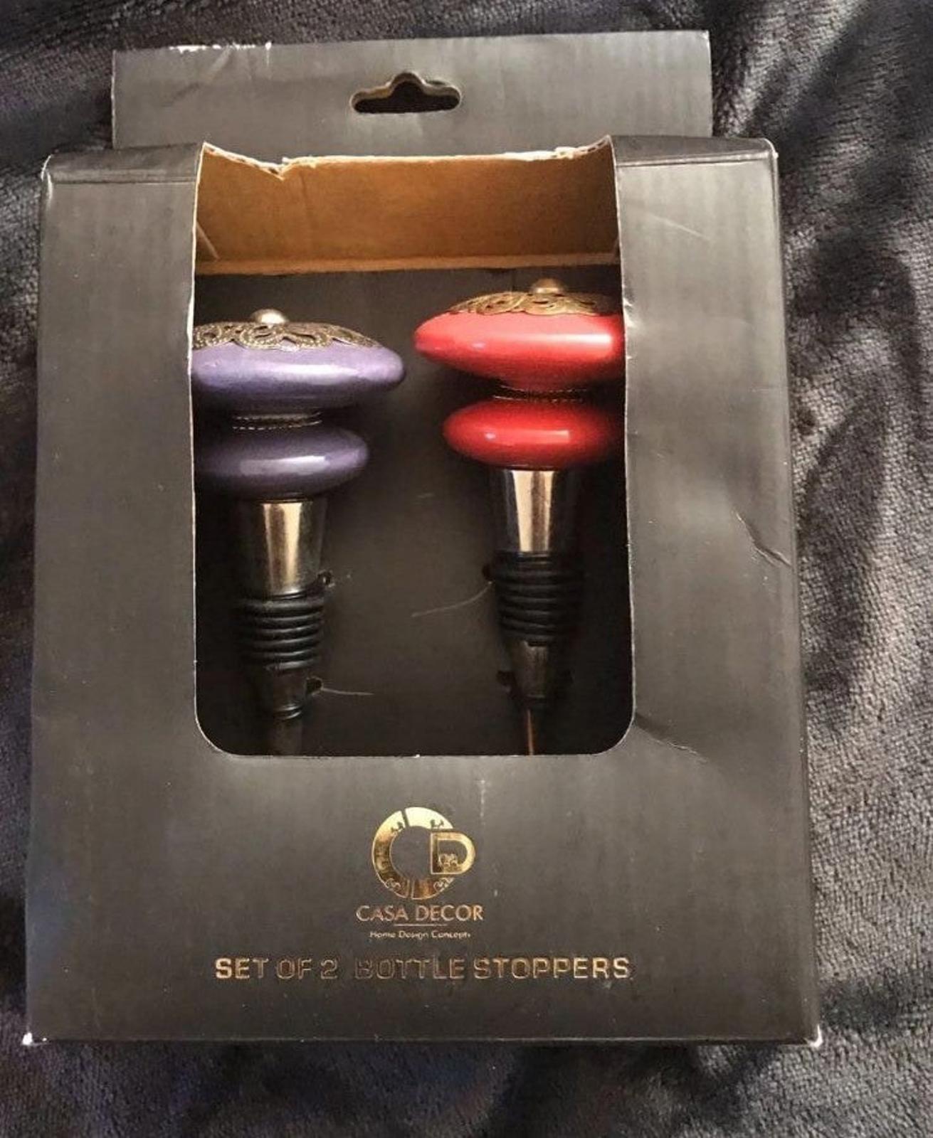 Beautiful Set Of Ceramic Door Knob Cork Purple And Red Wine Stoppers
