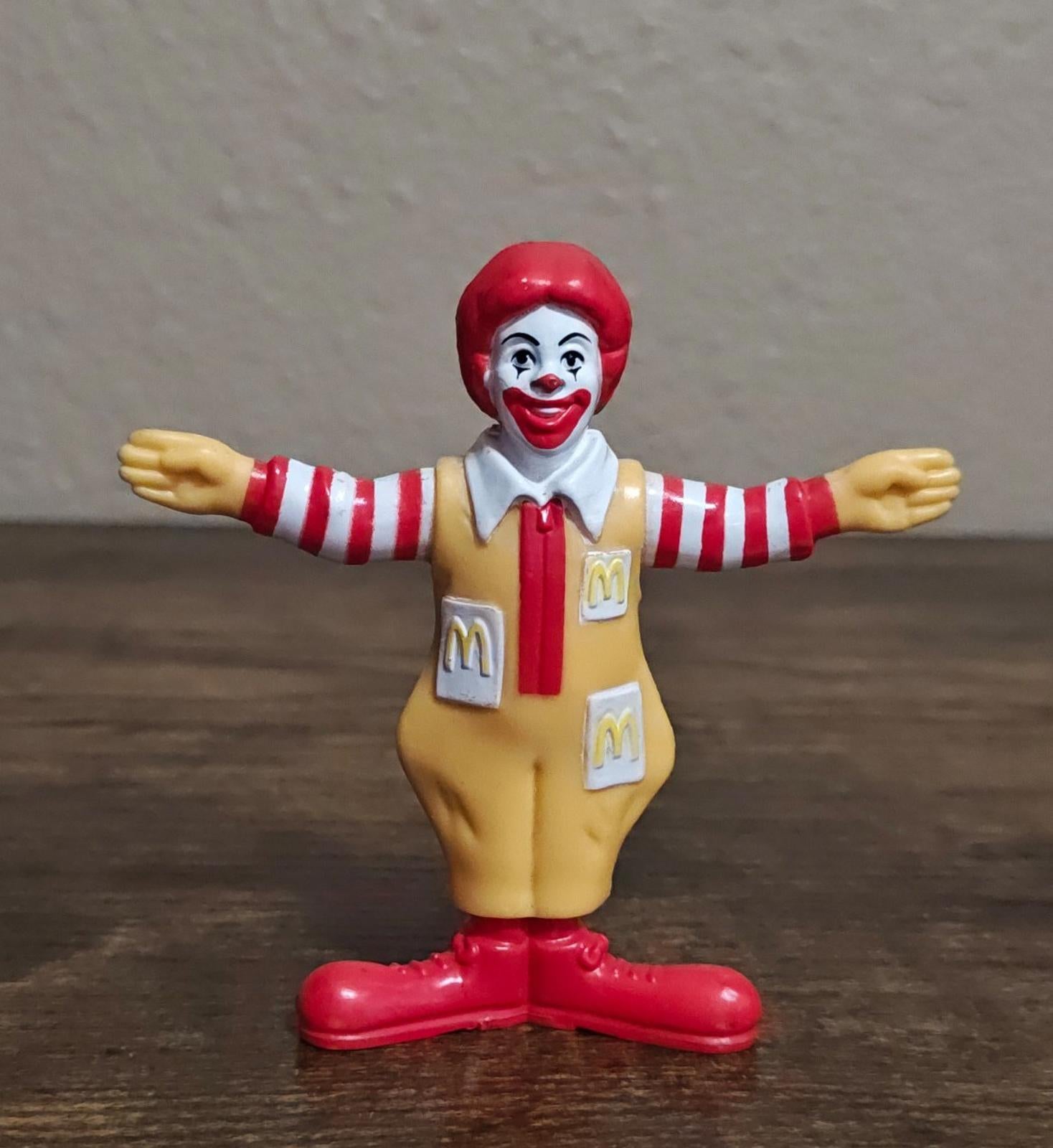 1995 Ronald McDonald Happy Meal Toy PVC Figurine