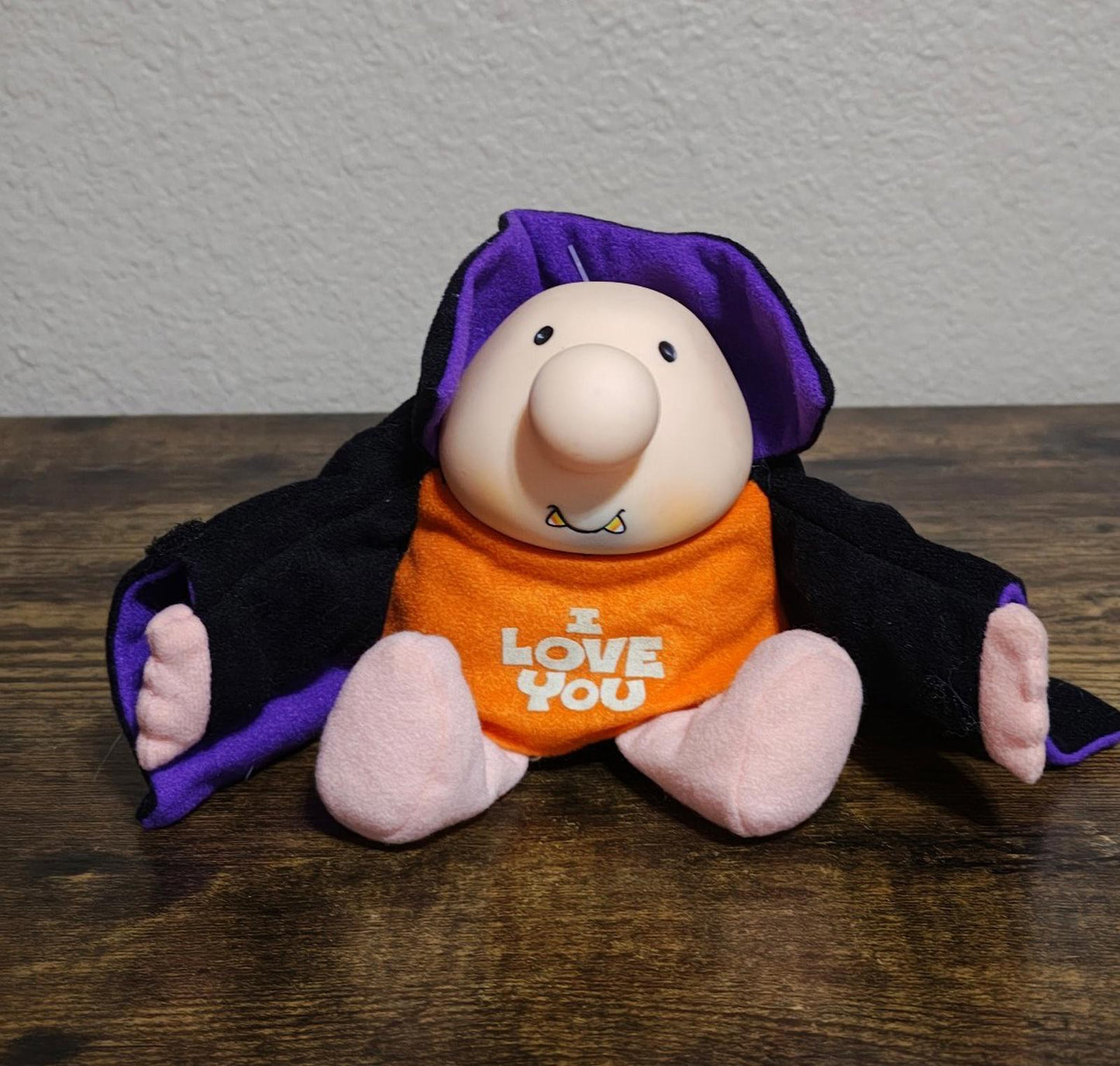 Vintage 1993 "I Love You" 6" Halloween Dracula Ziggy Plush