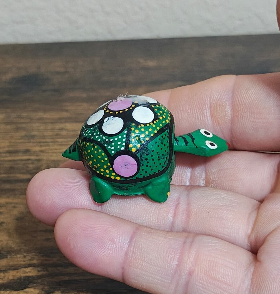Hand-painted Mexican Folk Art Turtle Bobblehead Figurine
