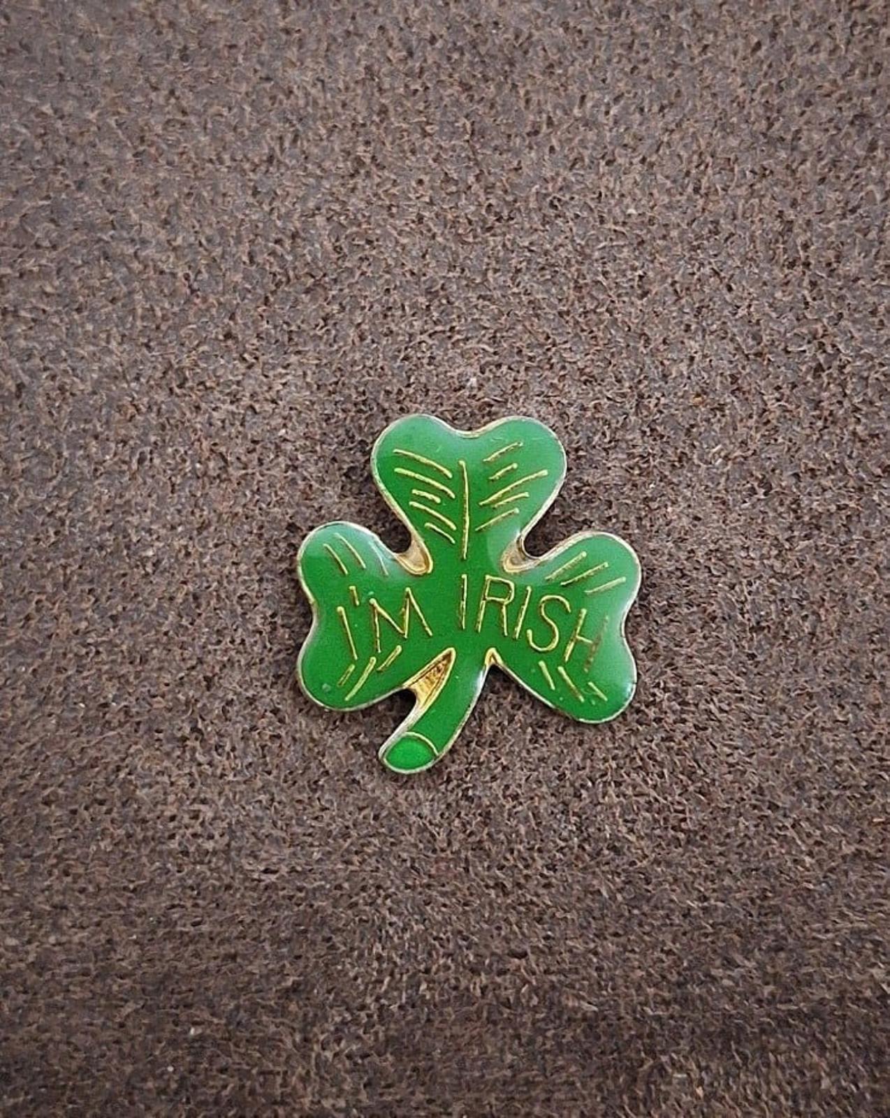 Vintage Gold Tone "I'm Irish" Shamrock/Clover Enamel Pin
