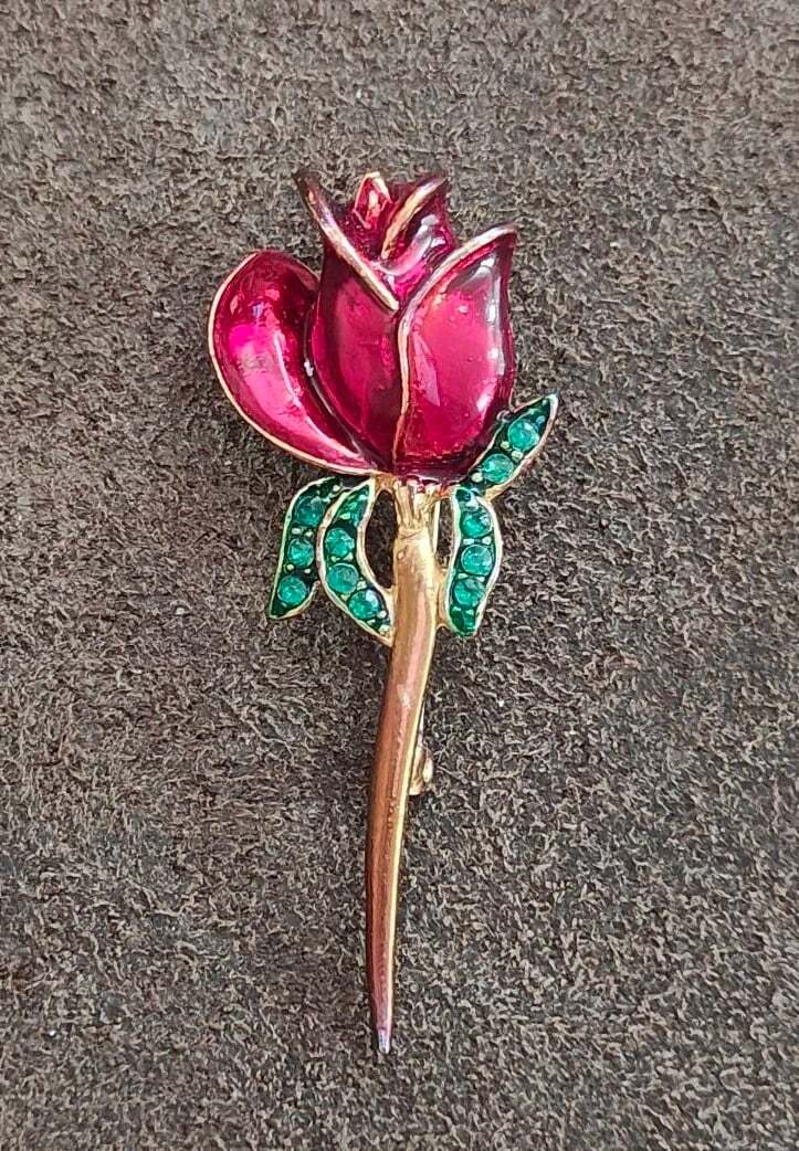 1980s Gold Tone Red Rose Brooch With Green Rhinestones Brooch Pin