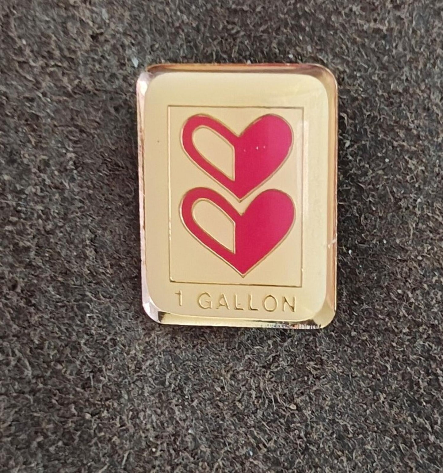 1980s Gold Tone 1-Gallon Blood Donor Milestone Enamel Pin