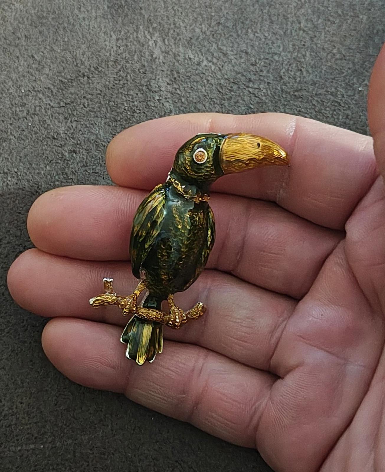 1980's Green And Orange Enamel Toucan Bird With Pink Brooch