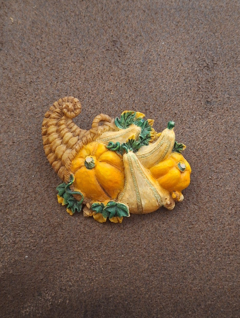 1990s Fall Pumpkins & Gourds Resin Pin Brooch