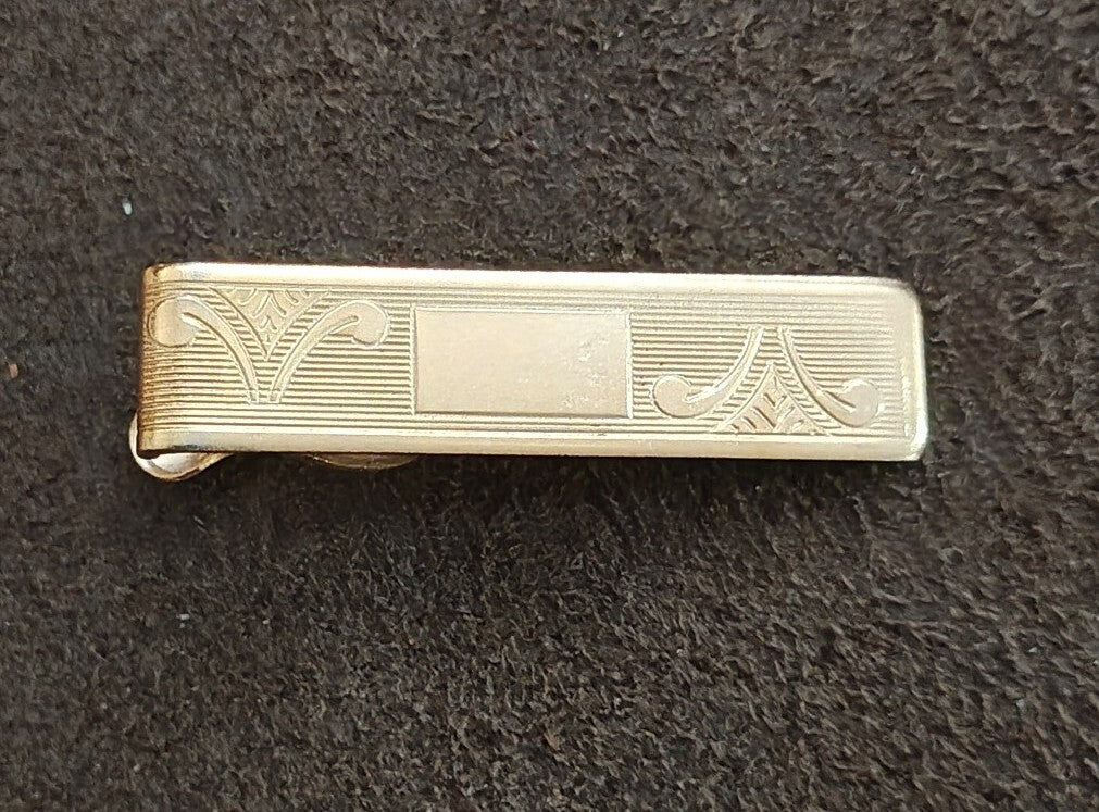 1950s/60s Gold Tone Etched Tie Bar Clip