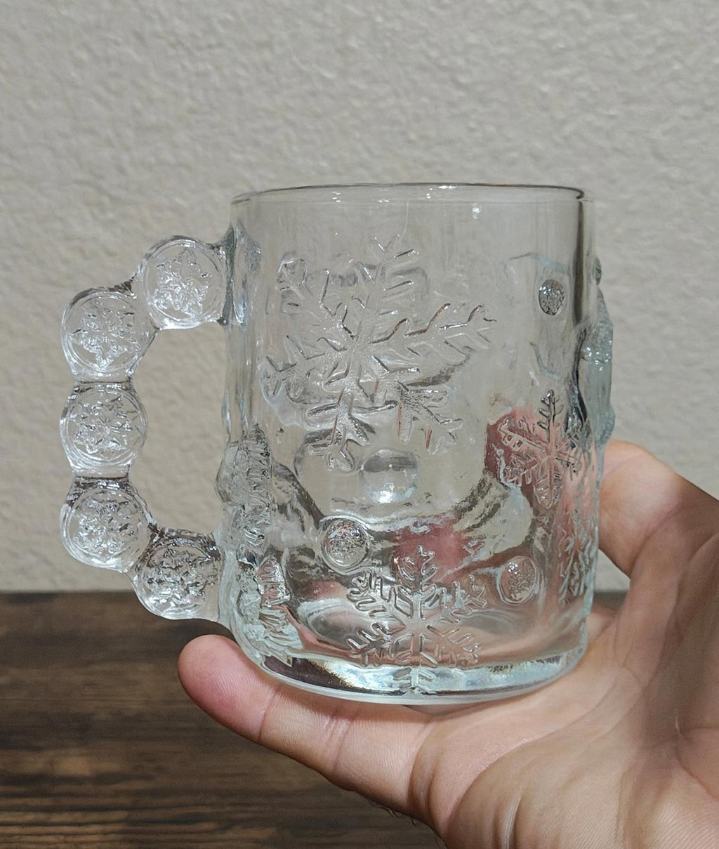 1980s Luminarc Snowman With Snowflakes 3D Embossed Clear Glass Mug