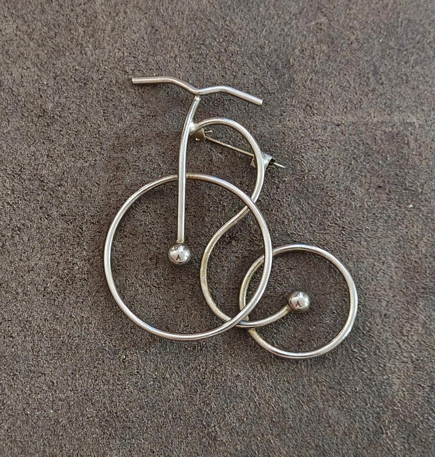 1980's Silver Tone Bicycle Brooch Pin