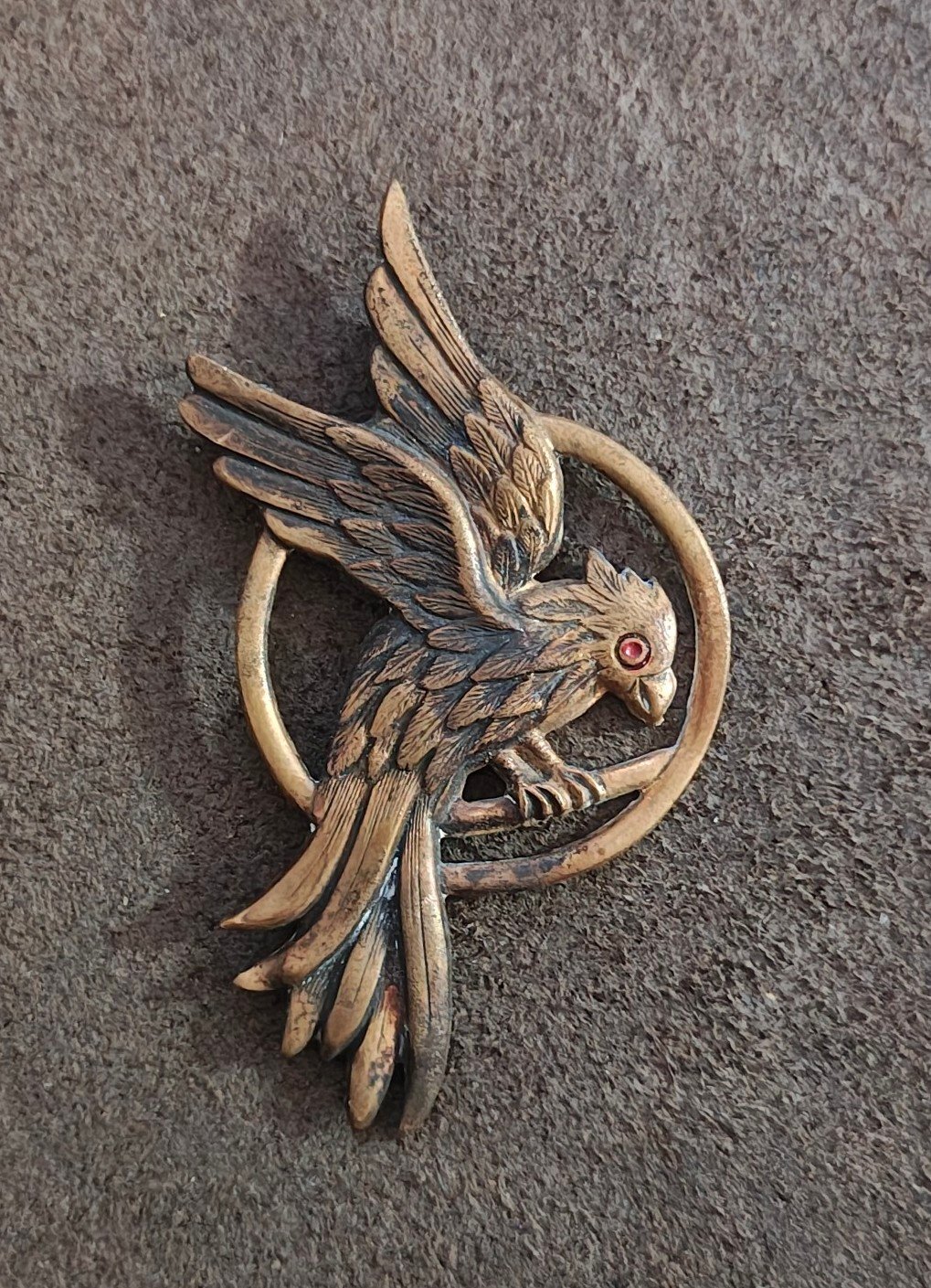 Hunger Games Mockingjay Bronze Tone Pin~ FROM THE HUNGER GAMES SERIES