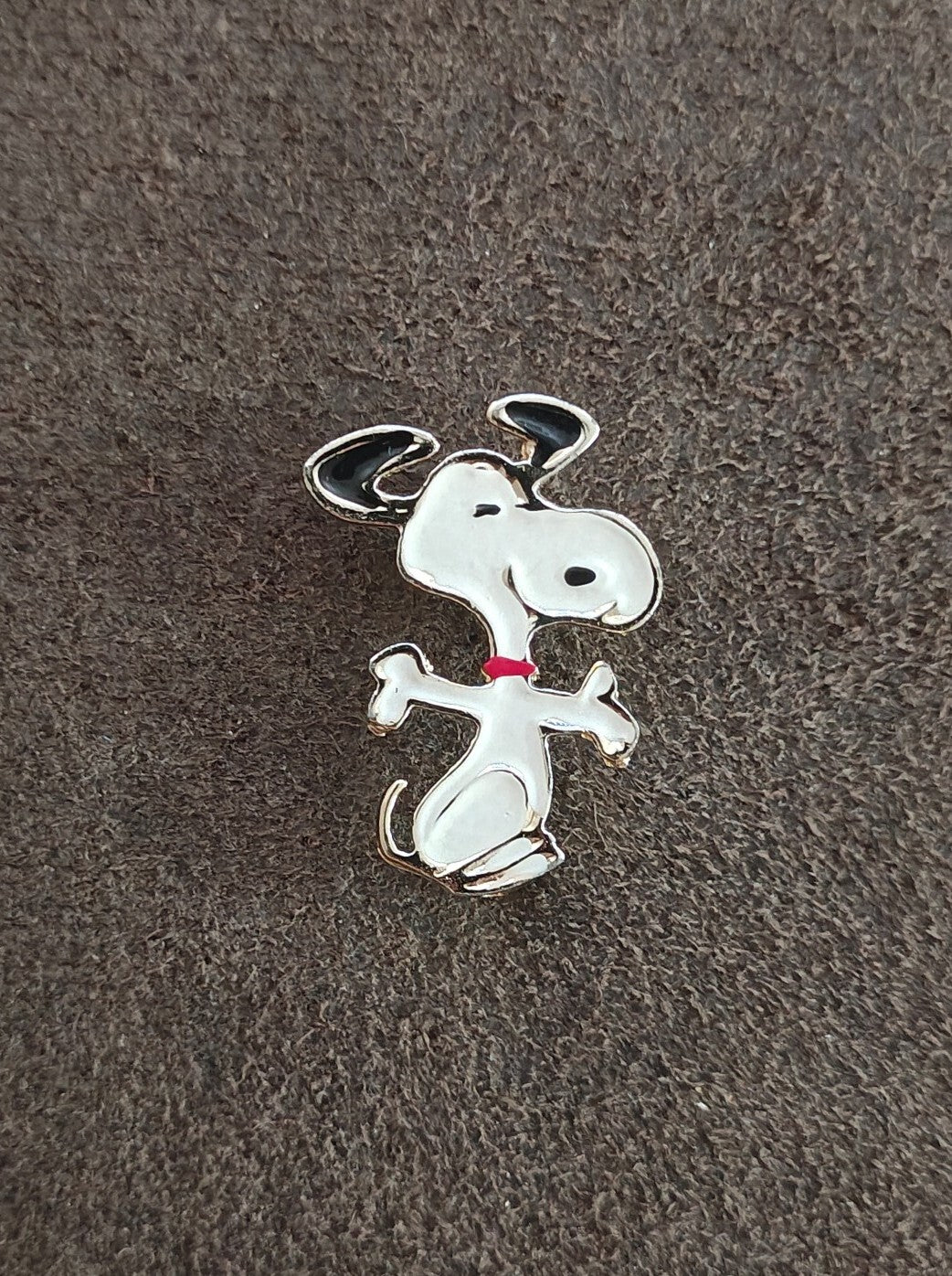 1970s Snoopy Gold Tone Enamel Pin