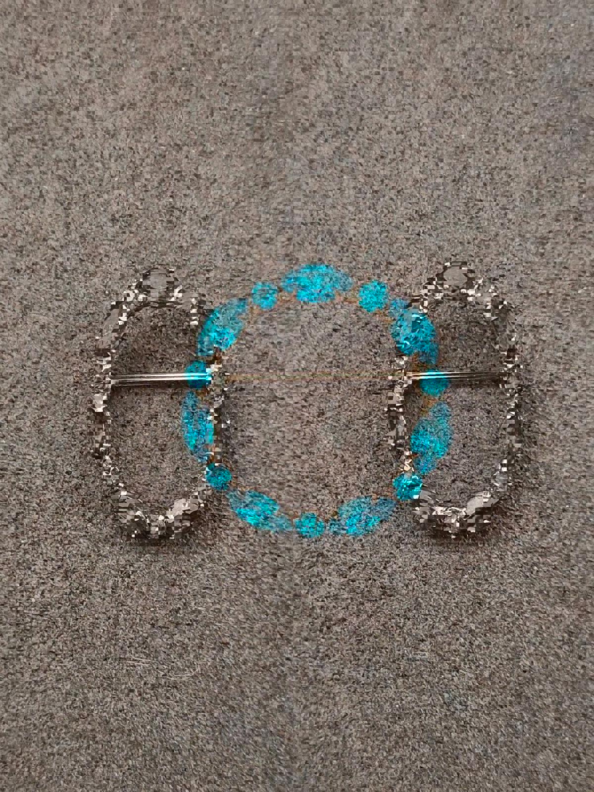 1950's/60's Aqua Blue Colored Rhinestones Brooch Pin