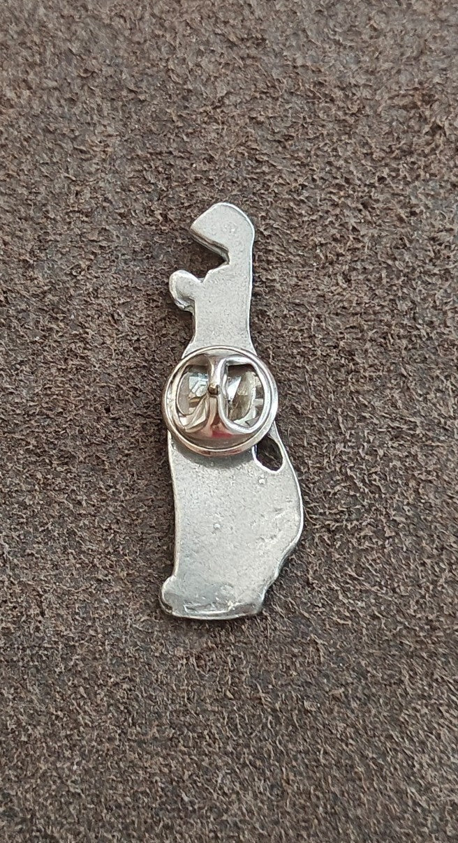 1970s Detailed Pewter Golf Clubs In Bag Brooch Pin