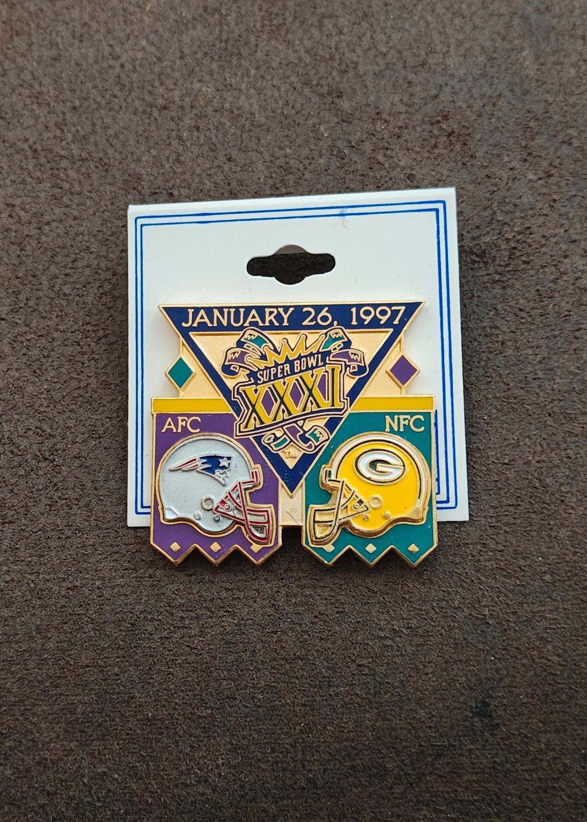 1997 Champion Green Bay Packers Super Bowl XXXI Commemorative Pin.