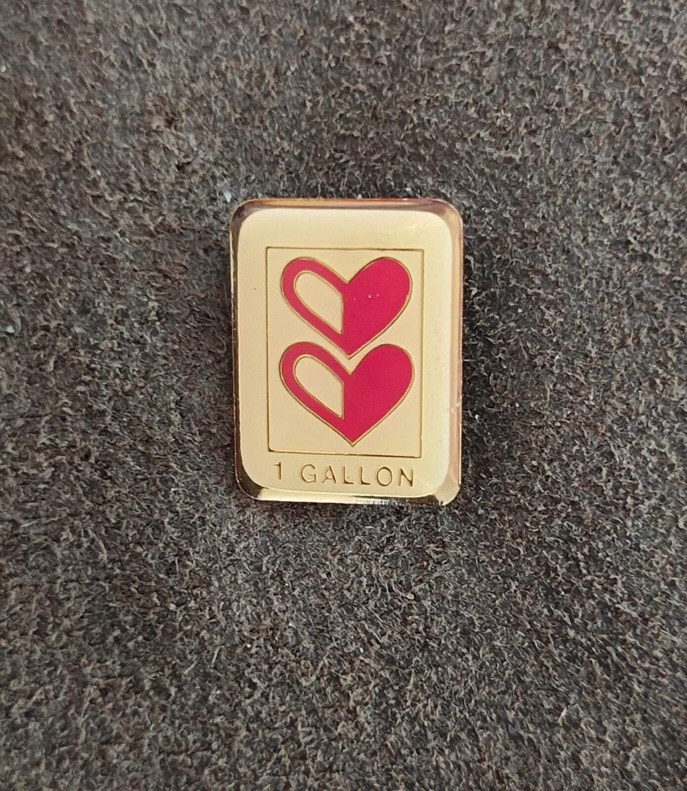 1980s Gold Tone 1-Gallon Blood Donor Milestone Enamel Pin