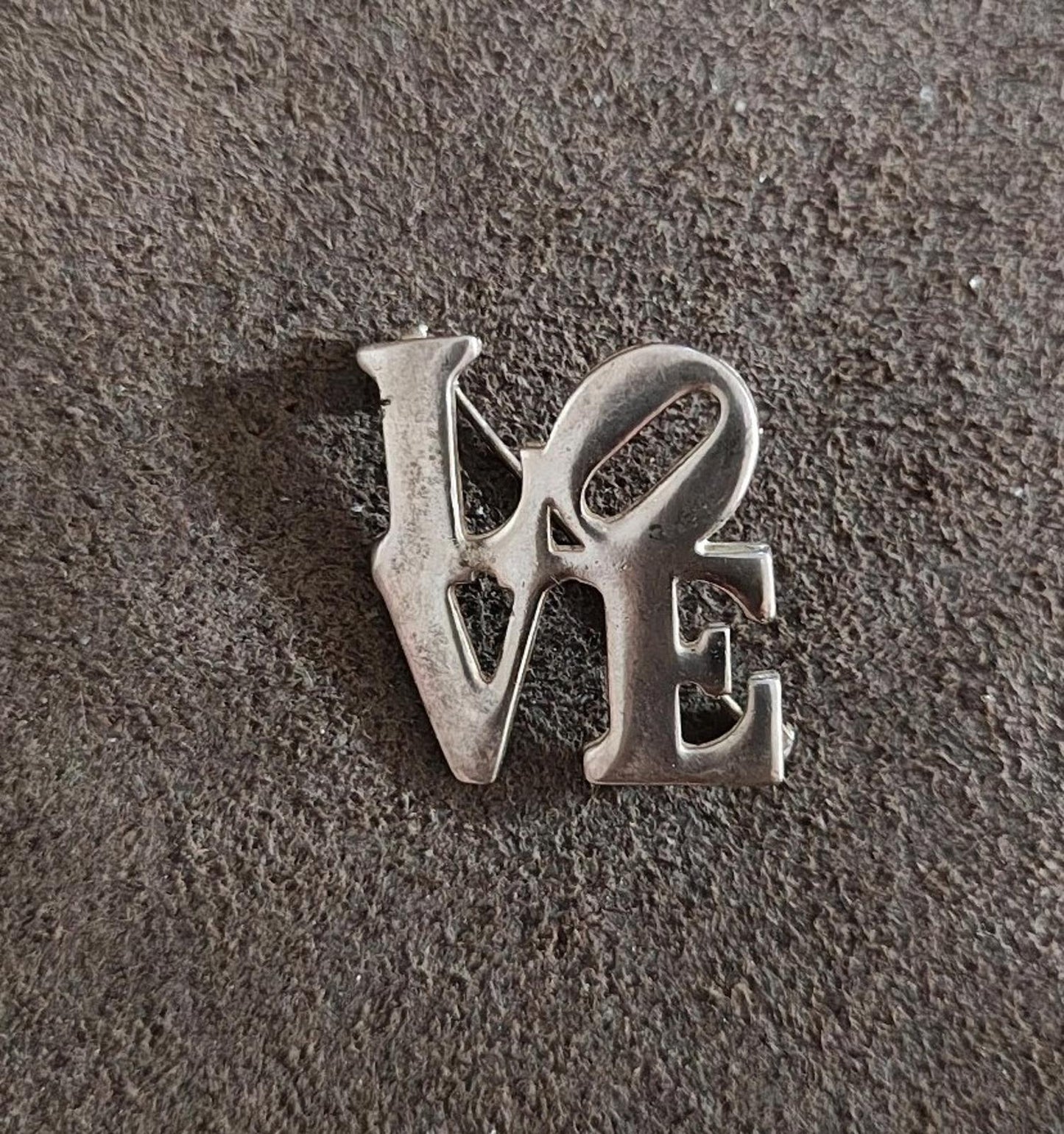 1970'ss Silver Tone Love Pin Brooch