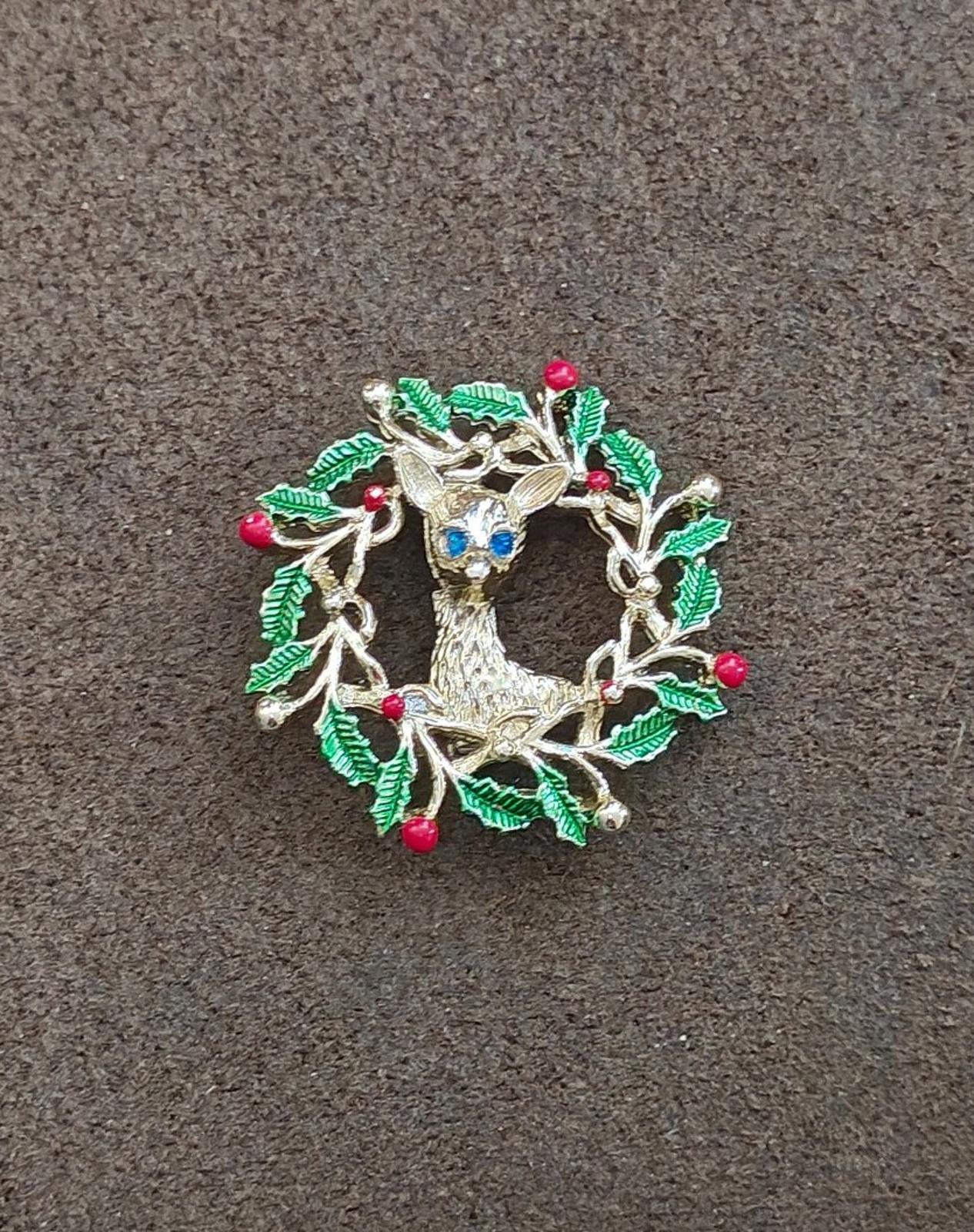 1960s Signed Gerry's Reindeer In a Holly Wreath Gold Tone Enamel Brooch