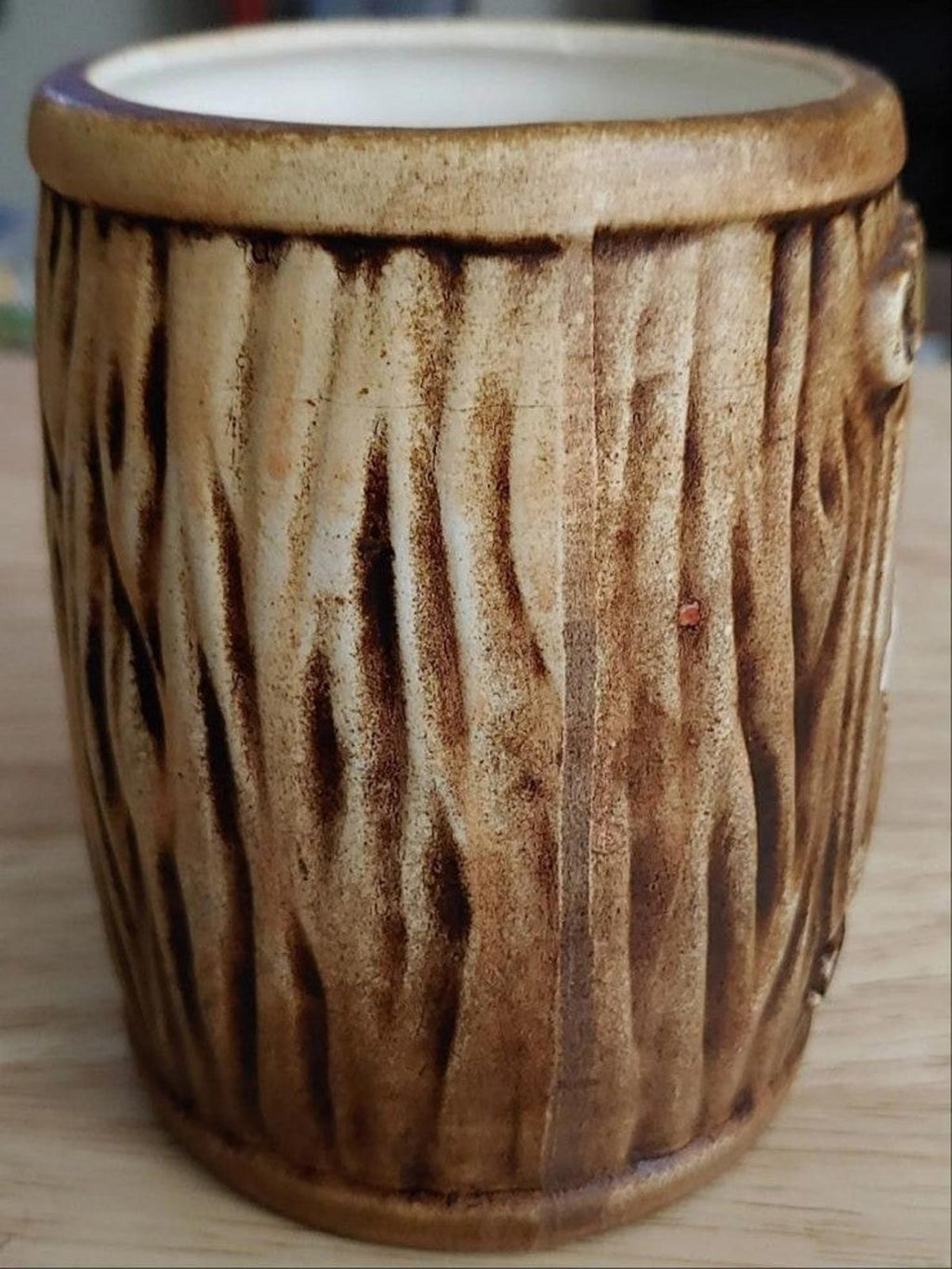 1970's Chicago Sears Tower Embossed Wood Design Souvenir Coffee Mug