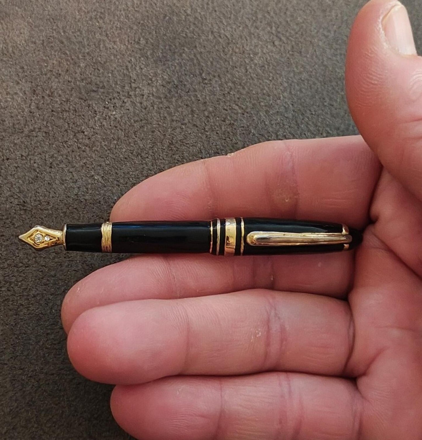 90s Vintage Gold Tone With Black Enamel & Clear Rhinestones Fountain Pen Brooch