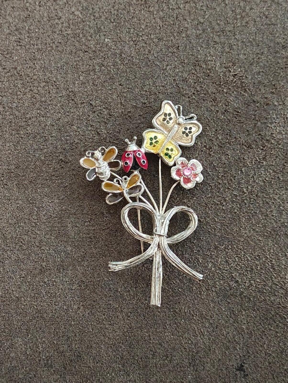 1980s Signed KC (Kenneth Cole) Silver Tone Nature Inspired Bouquet Design Brooch