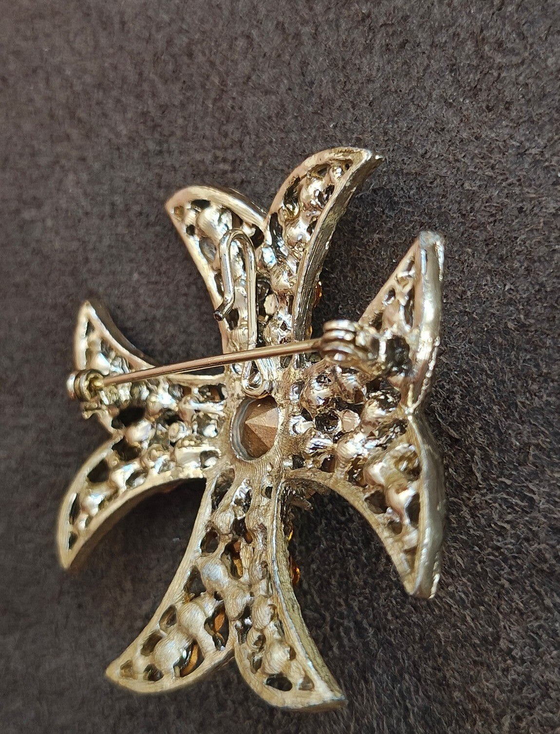 1950s/60s Gold Tone Maltese Cross Brooch & Pendant With Amber Rhinestones.